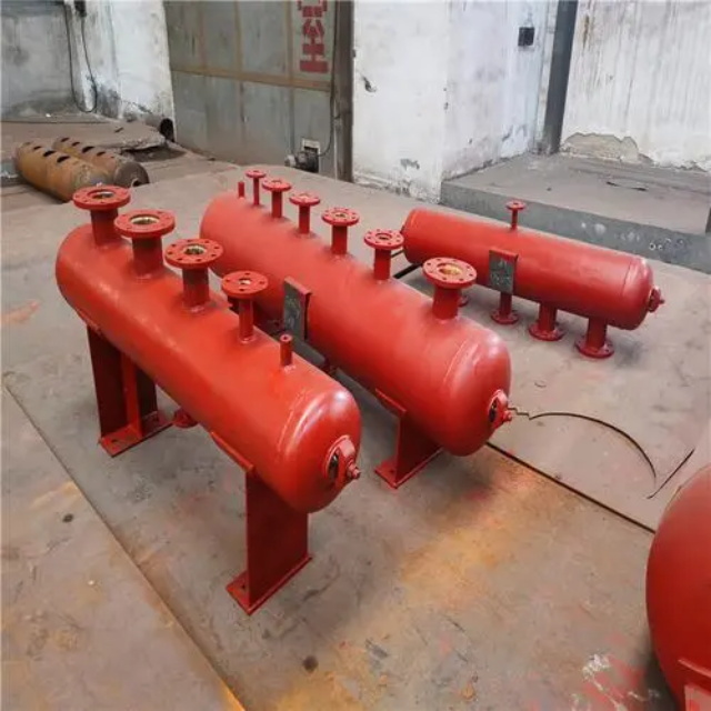 道里分集水器安装高度